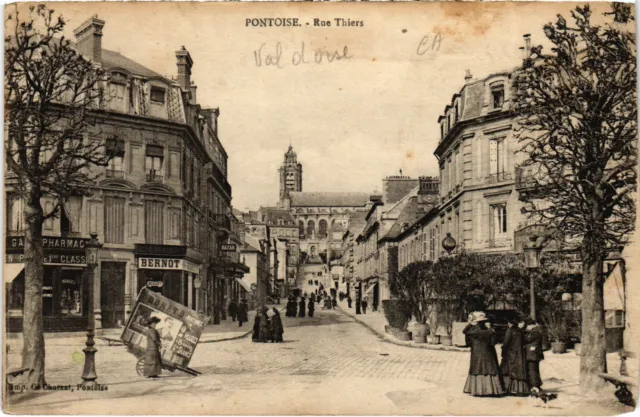 CPA Pontoise Rue Thiers FRANCE (1308658)