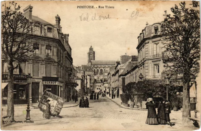 CPA Pontoise Rue Thiers FRANCE (1308658)