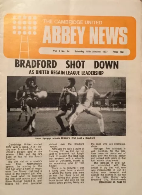 Cambridge United v Rochdale ABBEY NEWS 15 / 1 / 1977 - Division 4 winning season