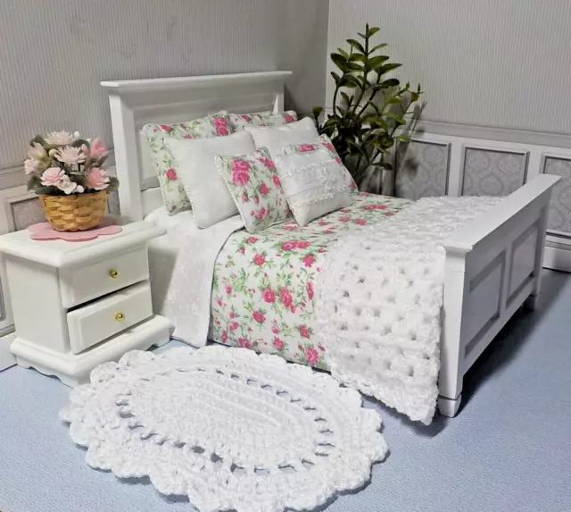 Miniature Dollhouse Pink Floral Bedspread/Comforter/Blanket/Pillows 185