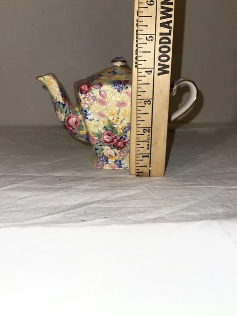 Vtg. ROYAL WINTON WELBECK Grimwades Teapot Yellow Chintz Ascot England EC 8