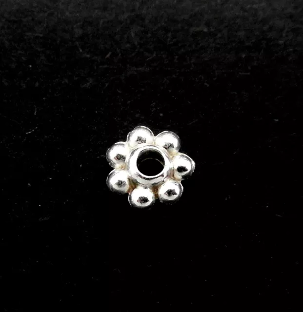 100 Blumen Zwischenring Perlen versilberte Schneeflocke Perlen 4 mm **klein** J09688A 3