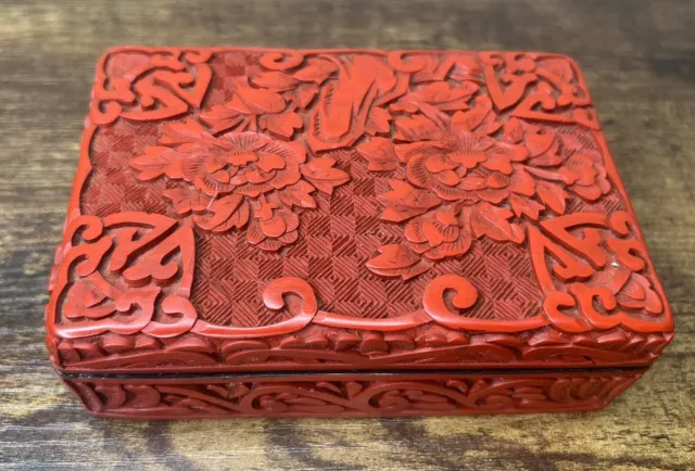 Chinese Cinnabar Lacquer Box 20th C 5x3 Inches Nice