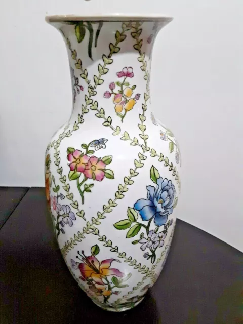 Large VINTAGE HAND PAINTED VASE  BY ORIENTAL ACCENTS