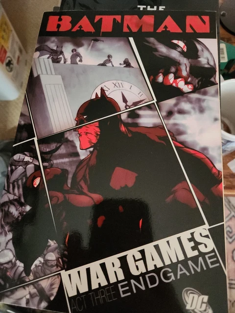 Batman Ser.: War Games by Ed Brubaker, A. J. Leiberman, Bill Willingham,...