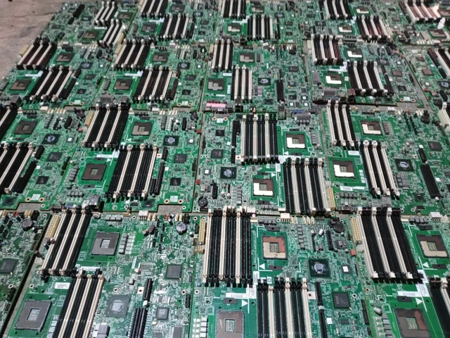 44 LBS Scrap Electronic Assorted server MotherBoard, PC Boards, etc gold #4