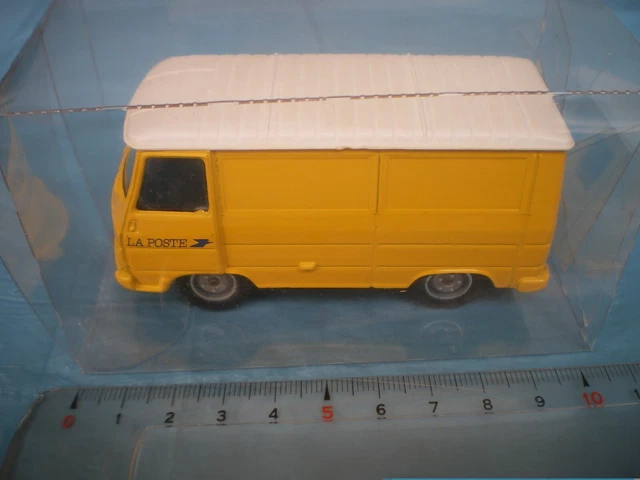 VEREM 1/43 - n°180 - Fourgon (van) Peugeot J9 - La Poste - 1981 - Trés bon état EUR 36,00 - FR