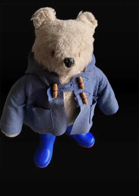 Vintage 1972 Gabrielle Designs Paddington Bear made in England With Clothes Good