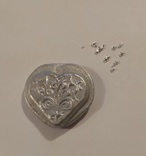 1 G Silver Bullion 1 Gram .999 Silver Shot + Hand Poured Heart Collection Lot 1 1 G Silver Bullion 1 Gram .999 Silver Shot + Hand Poured Heart Collection Lot 1