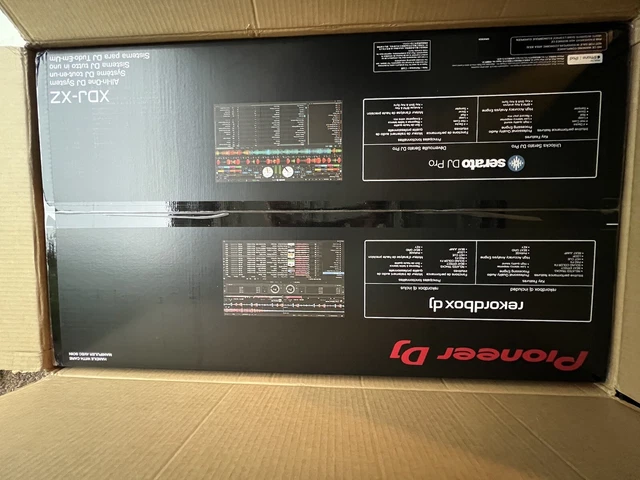 Pioneer DJ XDJ-XZ Professional All-in-One DJ System - Black Pioneer DJ XDJ-XZ Professional All-in-One DJ System - Black