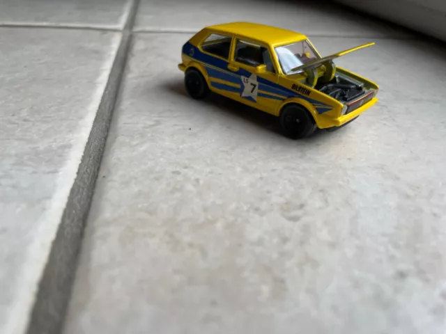 Majorette Volkswagen Golf Gti Mk1 Amarillo