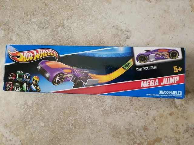 HOT WHEELS MEGA Jump Set Rare Mattel 2012 Hotwheels Matchbox W