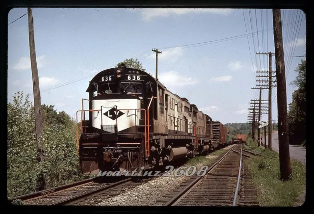 (Ym) Dupe Slide Lehigh Valley (Lv) 636 Action
