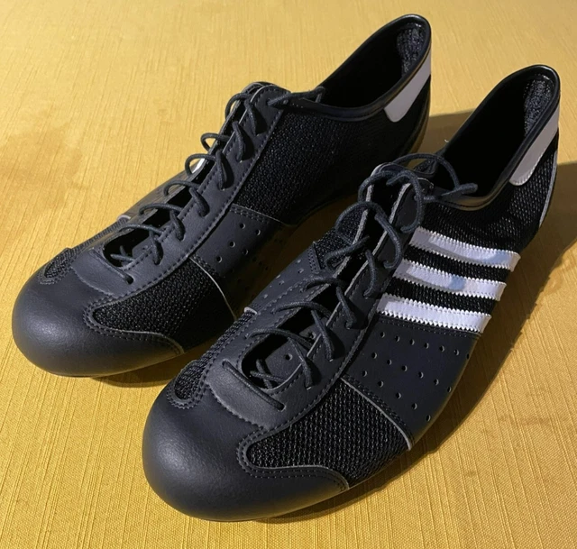 adidas gazelle silver green womens Adidas Heritage Tour Shoes - Black