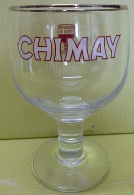 AVEC LYS GRAVE VERRE A BIERE  CHIMAY BORD ARGENTE CY1 * 33 CL 