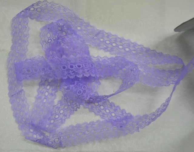 30 Metres of Uni-Trim Feather Edge Eyelet Lace, 37mm Wide, LILAC