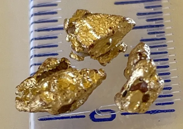 3 genuine, natural, Australian gold nuggets 1.42 gram