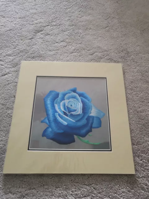 kings silk Chinese handmade silk embroidery art. 11 3/4 " 11 3/4".new.blue rose