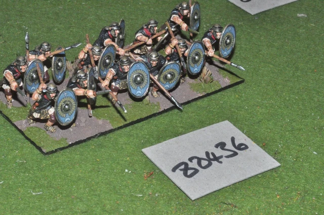 28mm roman era / early imperial - legion 14 figs (plastic) - inf (88436)