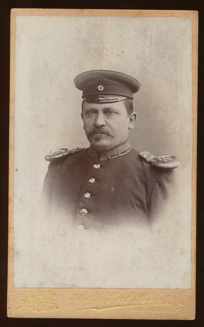 CDV - wohl Militär Beamter Epauletten Schlüssel - Minden um 1900