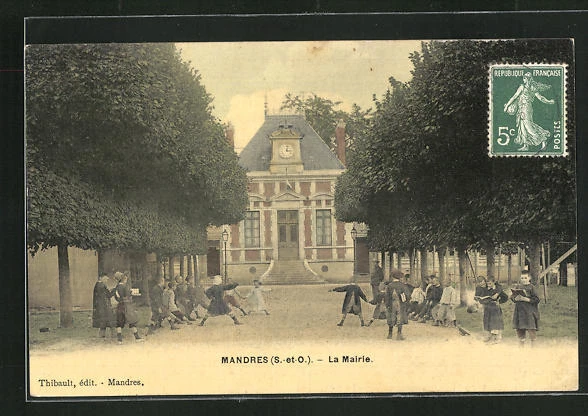 CPA Mandres, La Mairie, Motiv vom Hôtel de Ville