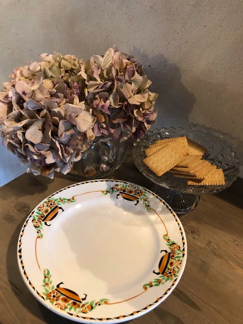 Plat rond de service rose pastel Lunéville