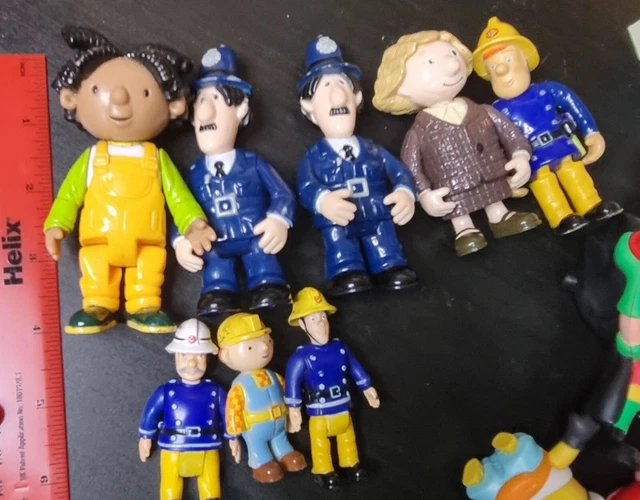 vintage-bob-the-builder-postman-pat-fireman-sam-toys-bundle-x8-14-99