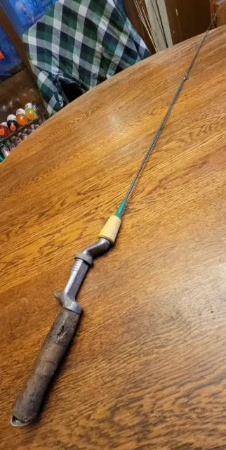 VINTAGE HIAWATHA BAIT Casting Fishing Metal Rod 1-Piece 4' 6 Cork Handle  $12.99 - PicClick
