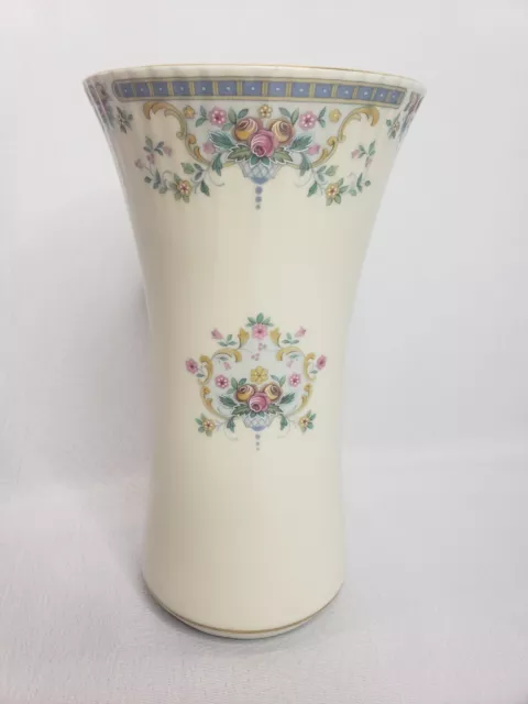 Royal Doulton Juliet H5077 English Fine Bone China 9" Tall Vase