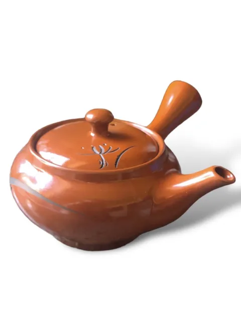 Japanese Kyusu Red Clay Teapot w/Side Handle, Built in Strainer & Etched Grass
