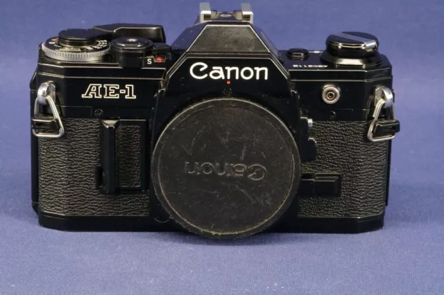 Canon AE-1 Black Spiegelreflex SLR Gehäuse Zeitautomatik schwarz