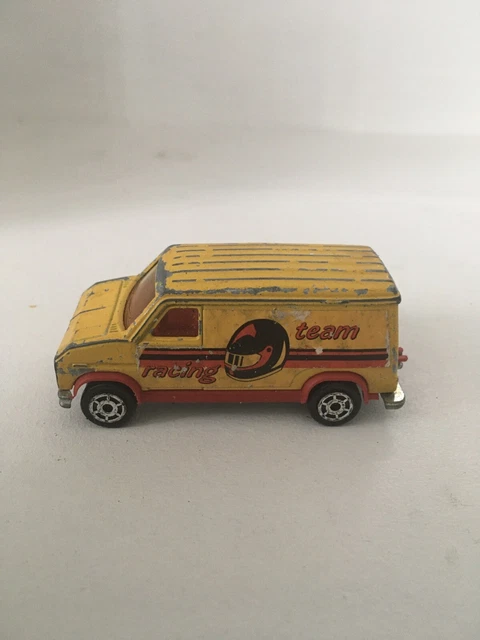 MAJORETTE YELLOW RACING Team Fourgon Van EUR 1,75 - PicClick FR