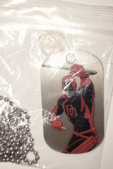 Daredevil 17 of 55 Marvel Dossier (2016 Upper Deck) Dog Tag Necklace