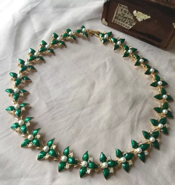 Vtg BOUCHER Styled NECKLACE Green Enamel Rhinestones & Pearls Flower Collar NICE