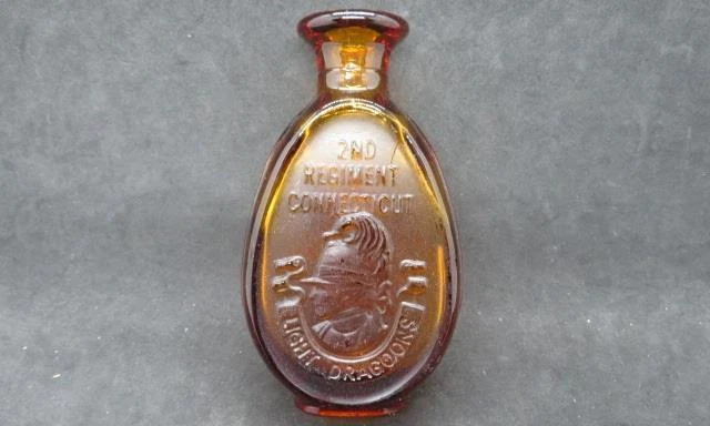SAR 1981 Sons of the American Revolution 2nd Rgt Connecticut Amber Glass Flask SAR 1981 Sons of the American Revolution 2nd Rgt Connecticut Amber Glass Flask