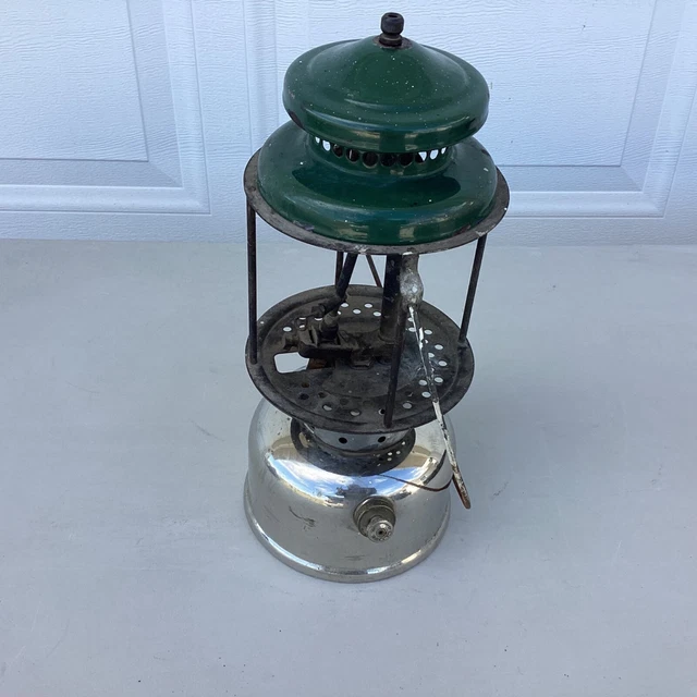 VINTAGE COLEMAN QUICKLITE Slant Lantern Nov 1928 Parts or Repair 75.