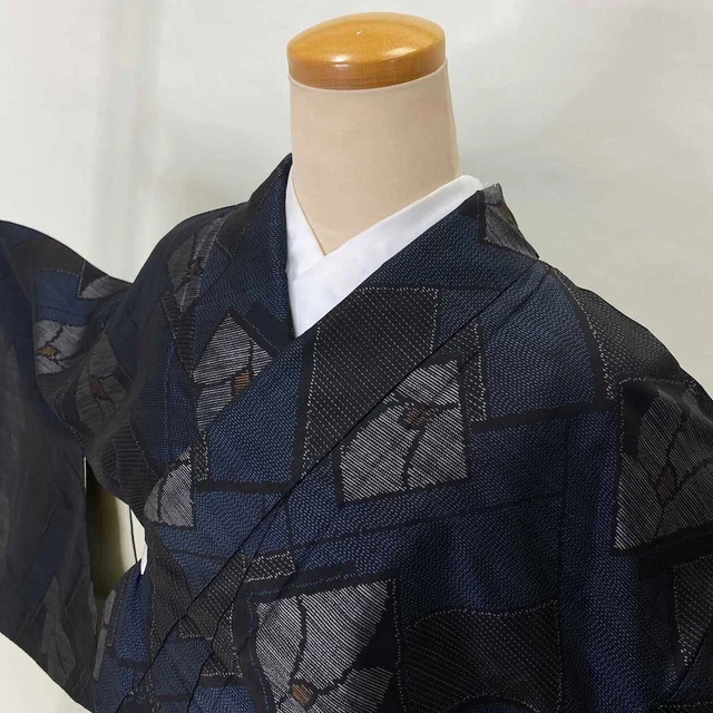 VINTAGE Japanese Kimono Oshima Tsumugi Silk tumugi Wear Haori black 1039