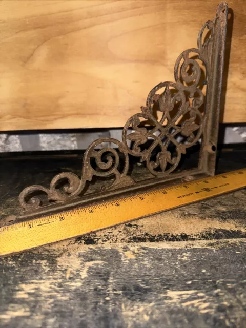 Old Antique Victorian Cast Iron Wall (Shelf Bracket) Reclaimed Rusty Hardware