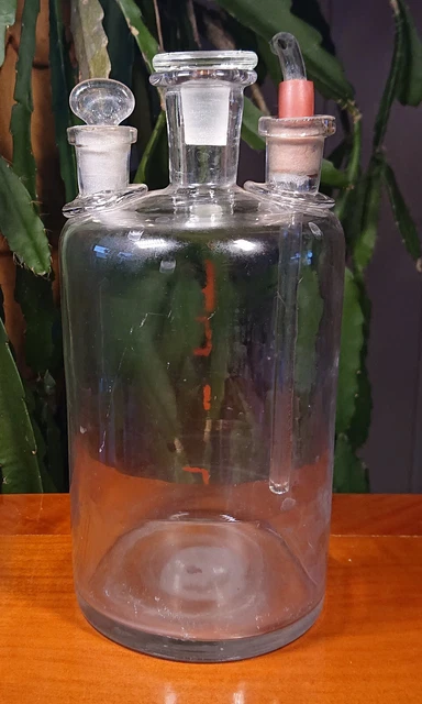 alte Apothekerflasche Apothekergefäß Laborgefäß Glasflasche Apotheke Drogerie