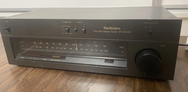TECHNICS ST-8044K AM-FM Stereo Radio Tuner Hi-Fi Separate Made In