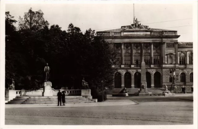 CPA STRASSBURG L'Universite et les Monuments de Goethe et Pasteur (429296)