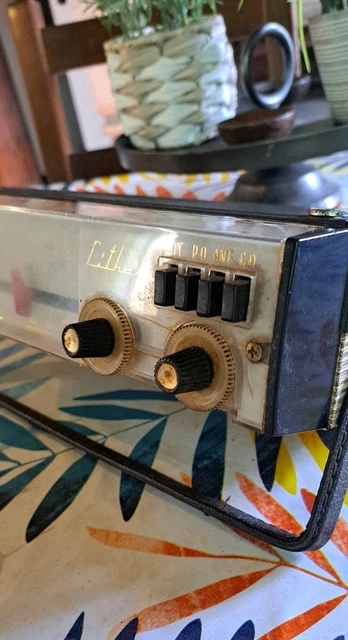 SONY -- ICF - 7800 -- FM/AM 3 Band 1978 (Gebraucht) in Bern für CHF 175