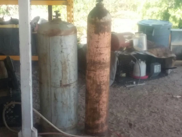 Used 500 gallon propane tanks