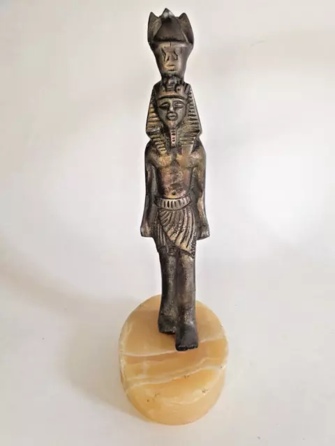 "Statue de Pharaon Roi Ramsès - Décoratif Vintage en Albatre, Cuivre et Laiton -