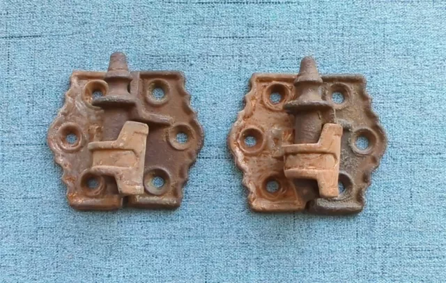 Set of 2 ANTIQUE CAST IRON VICTORIAN LIFT OFF SHUTTER HINGES Hardware
