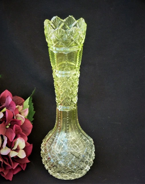 ANTIQUE VASELINE PEARLINE glass vase cut glass £49.99 PicClick UK