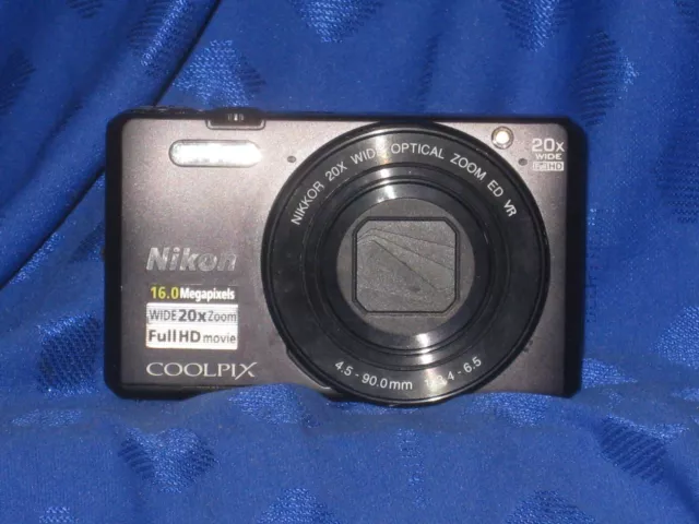 Nikon Coolpix S7000 Digital Camera - Working **READ DESCRIPTION**(d)