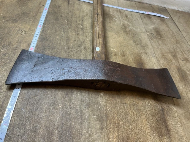 Outil Ancien De Tailleur De Pierre 'Chemin De Fer' - En Bois Et Métal - Collection Vieux Outils