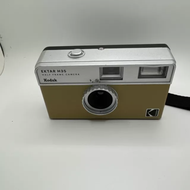 KODAK EKTAR H35 Half Frame Film Camera