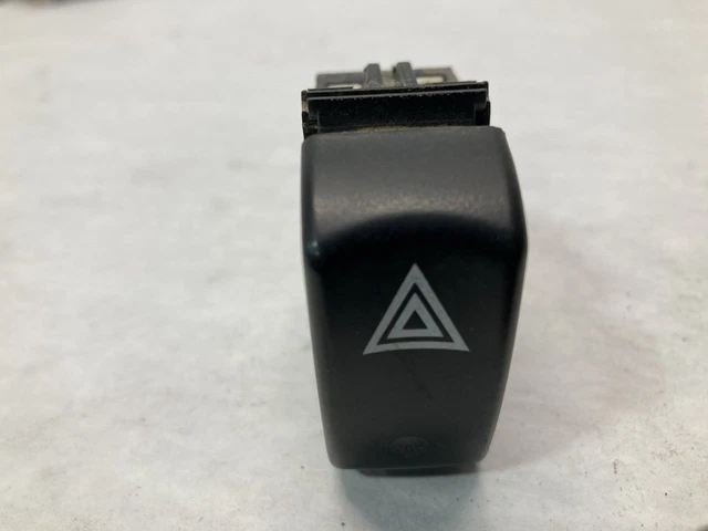 Kenworth T660 HAZARD Dash/Console Switch - Used | P/N P27184025